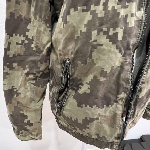 Guess Camo Jacket S - Picture 4 of 7